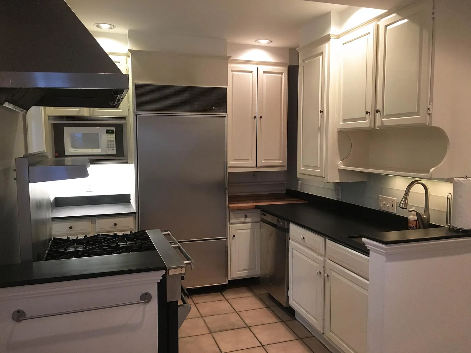5754 Macarthur Blvd NW — Photo 3