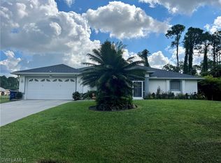 722 McArthur Ave, Lehigh Acres, FL 33936