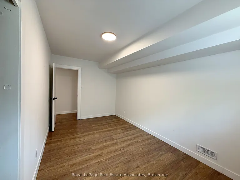 171 Huron St #2 — Photo 9
