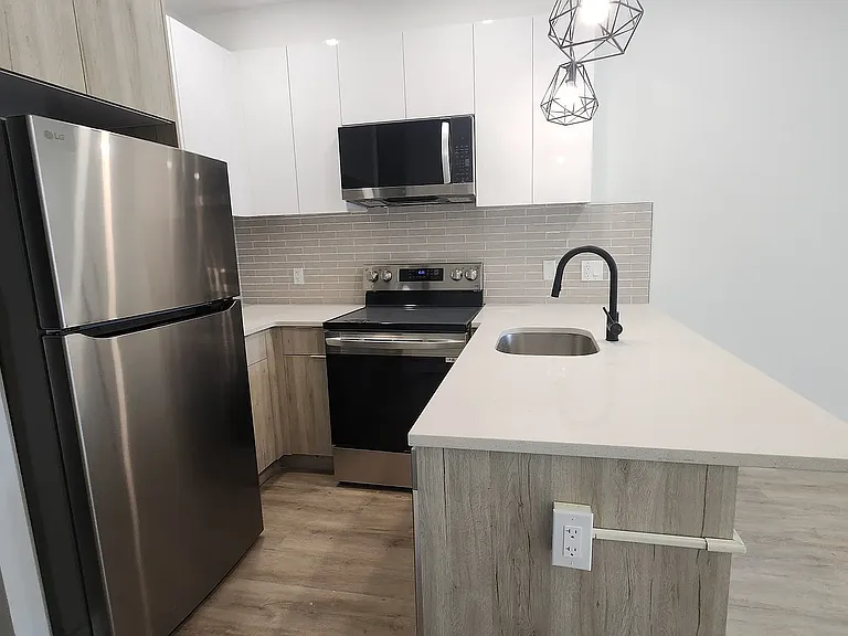 417 Rutland Rd #3F — Photo 3