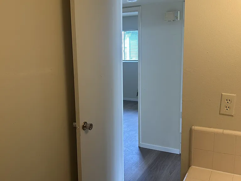 1304 Ensenada Dr — Photo 13