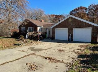 8145 Van Cleve Rd, Vassar, MI 48768