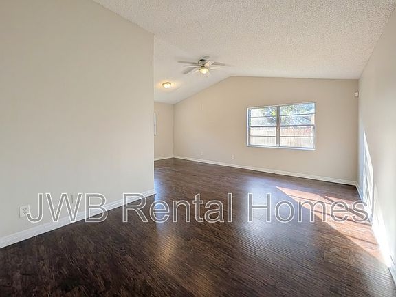 5th image of 6291 Dickens Dr