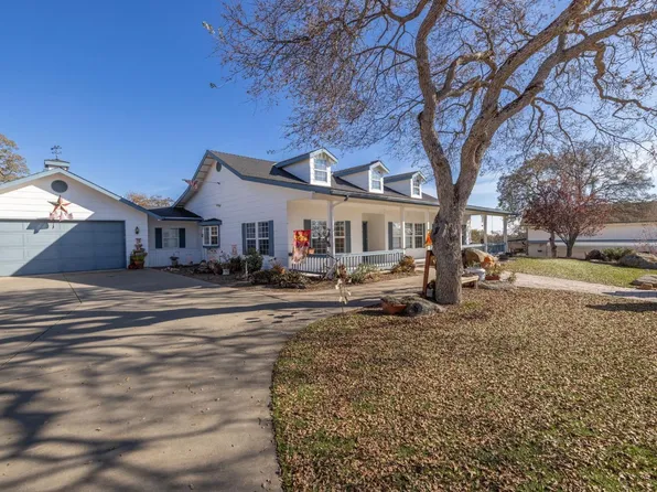 41761 John Muir Dr, Coarsegold, CA 93614