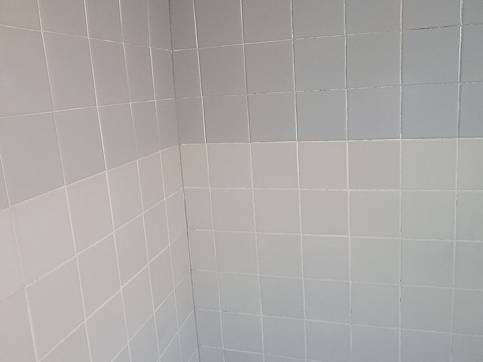 1st image of 871 N Hoover St #875