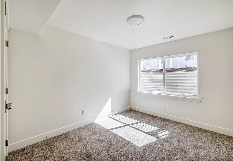 981 W Coral Charm Way #1 — Photo 21
