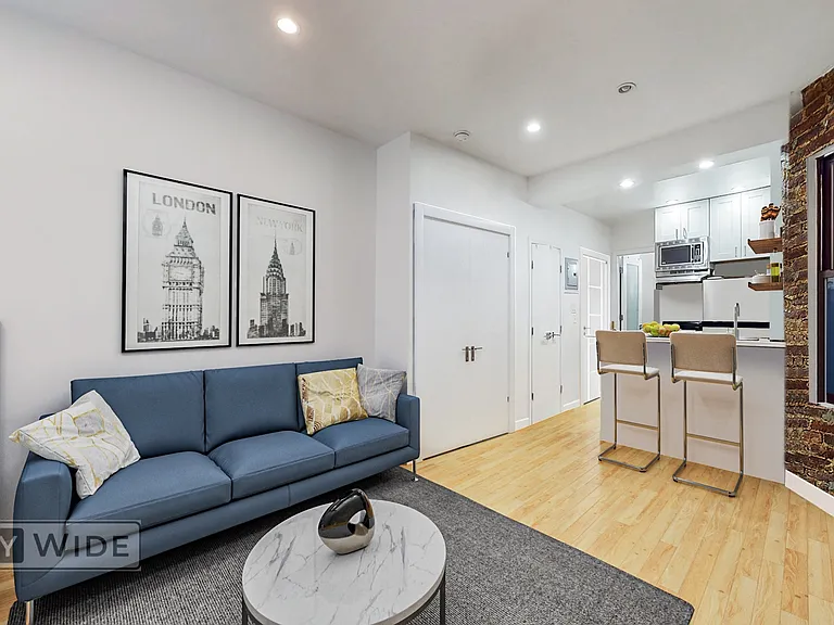 410 E 75th St #1C — Photo 2