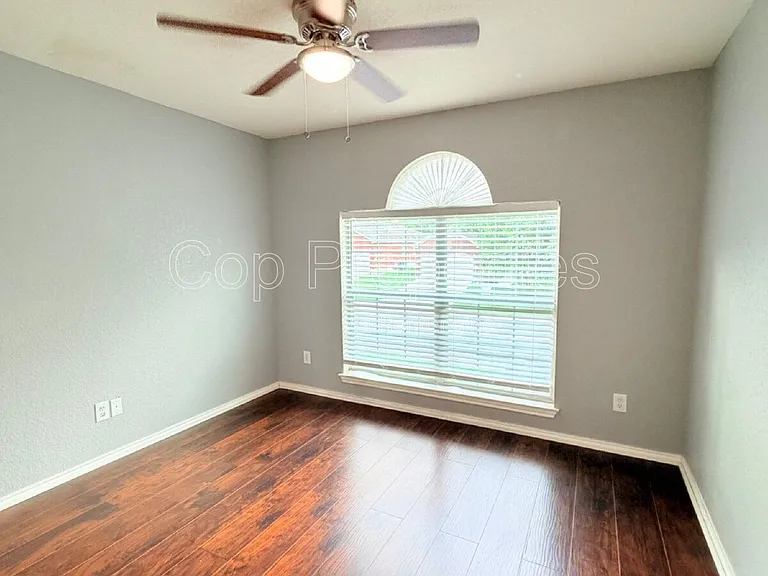 6527 Ithaca Fls — Photo 17