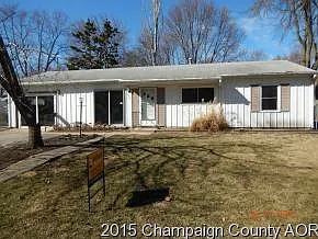 2702 Willowpark Dr photo 1
