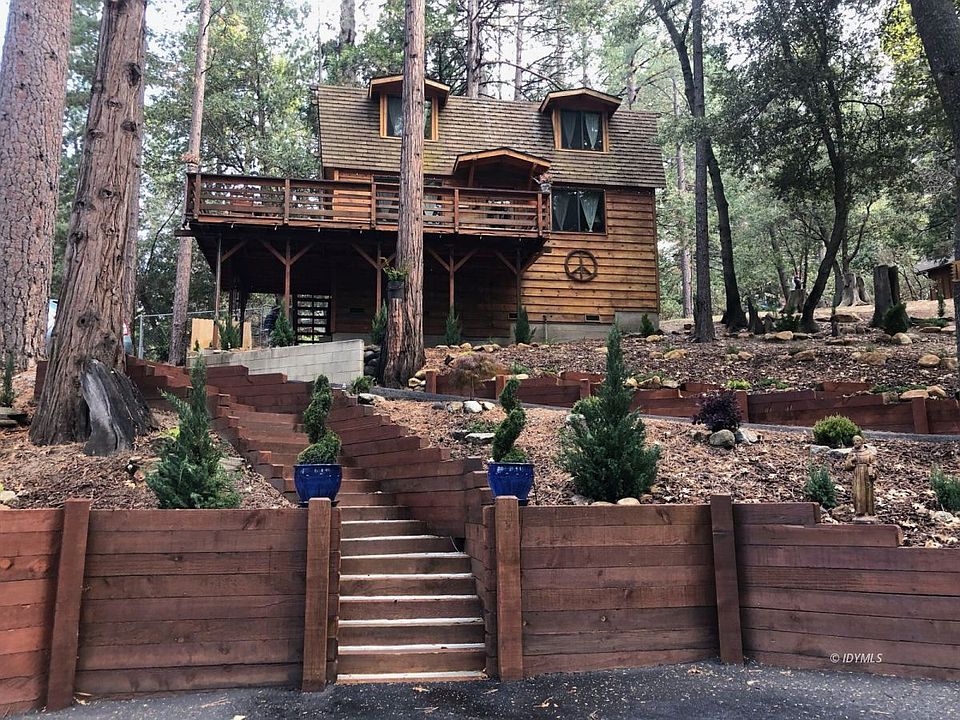 1st image of 25125 Franklin Dr