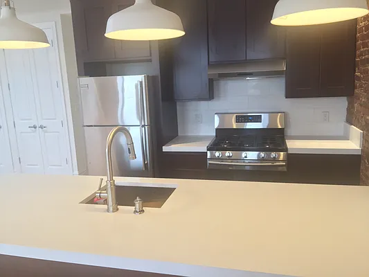 Rented by Alexander Bilu, LREB | media 38