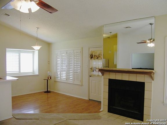 3rd image of 13242 Wood Climb St