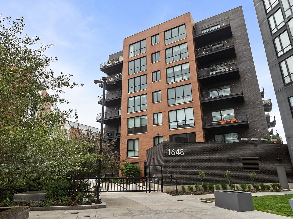 1st image of 1648 W Division St #309