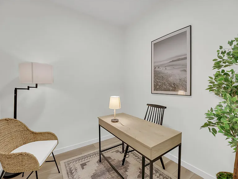The Meadowlark Apartments — Photo 41