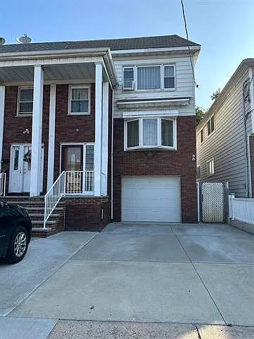 374 Cator Ave #2 — Photo 2