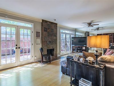 2100 Tanglewilde St APT 51, Houston, TX, 77063