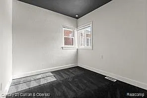 53 W Charlotte St — Photo 4