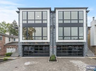 2170 Mackay Ave, Fort Lee, NJ 07024