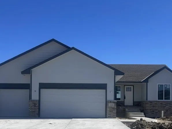 1620 N Magnolia Ct, Andover, KS 67002