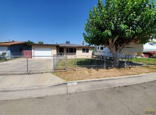 711 Richards Ave, Bakersfield, CA 93307