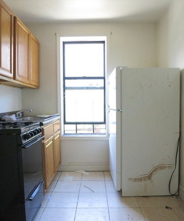 1st image of 569 Academy St APT 23
