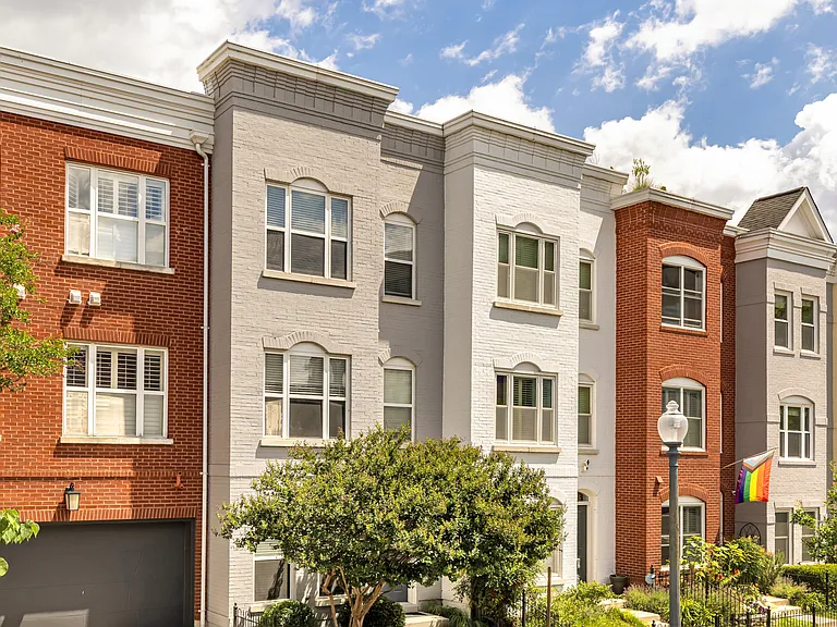 1227 V St NW — Photo 1