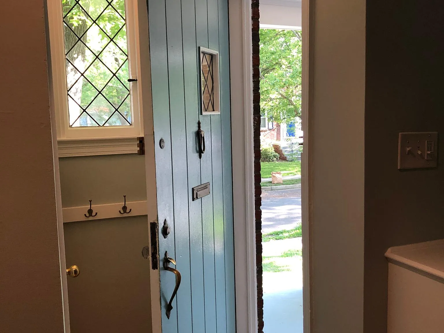 3 bed, 1636 sqft, $4,600 — Photo 3