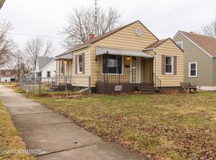 805 N 9th Ave, Kankakee, IL 60901