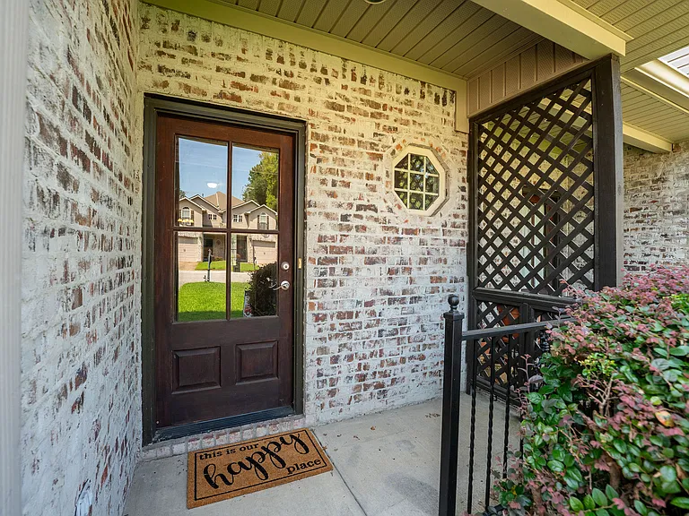 1813 Saint Charles Way — Photo 23