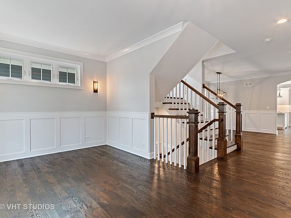 4th image of 182 N Bonnie Brae Ave