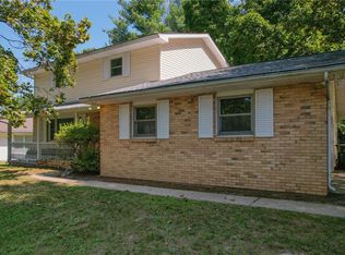 34 Highland Shore Dr, Danville, IL