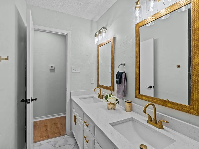 7628 Hunt Dr — Photo 18