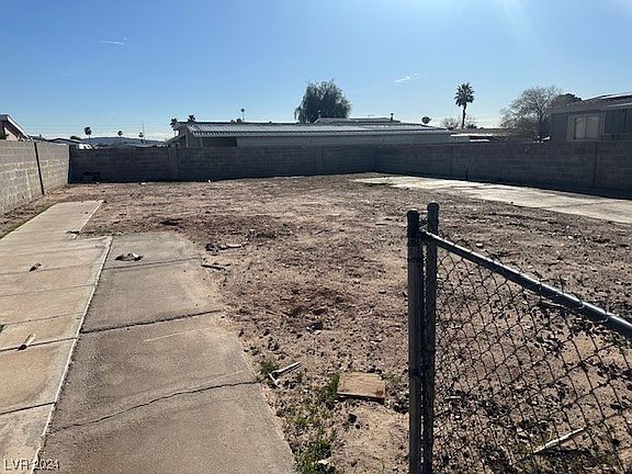 2nd image of 3434 Death Valley Dr