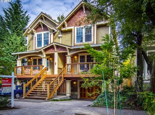 2006 NE 10th Ave, Portland, OR 97212