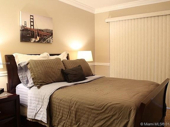 5th image of 4126 NW 88th Ave APT 202