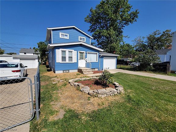 3rd image of 26231 Oriole Ave