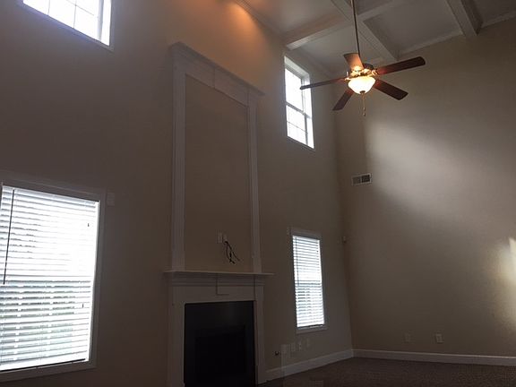 4th image of 3320 Bartlett Ave