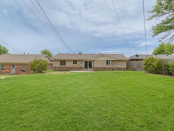 5th image of 2709 Clermont Pl