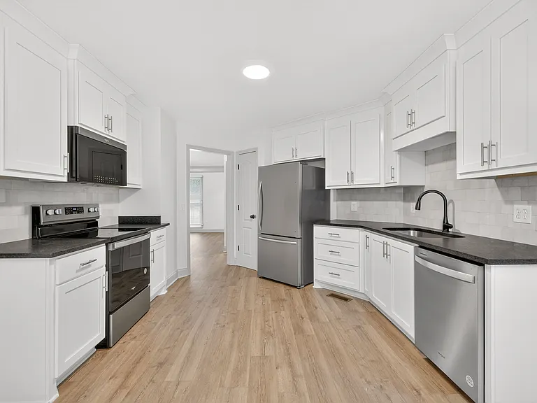 1015 Brinkley Rd — Photo 35
