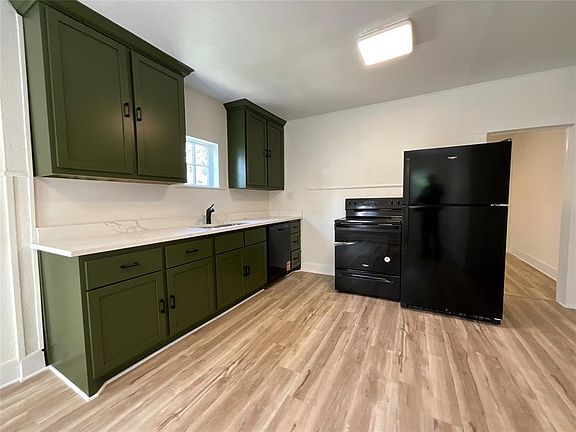 3rd image of 317 N Naid St