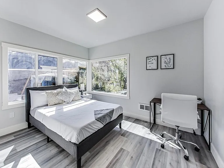 3411 Adeline LLC — Photo 19
