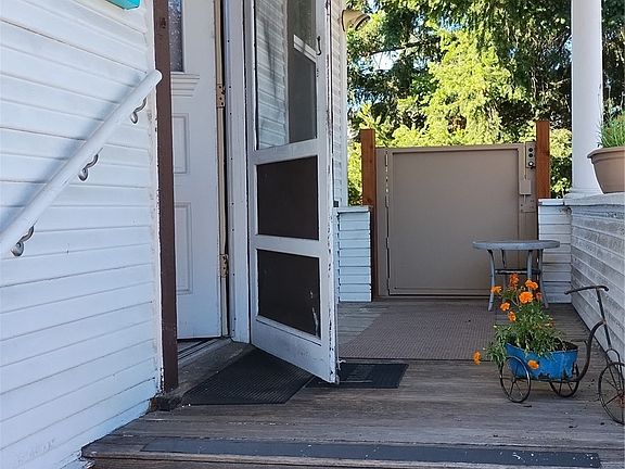 2nd image of 3410 D Street