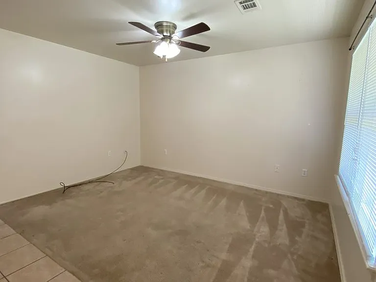 108 Poplar St — Photo 2