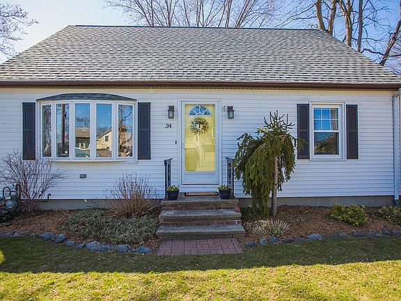 4th image of 34 Angell Ave