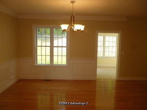 2nd image of 115 Afra Dr