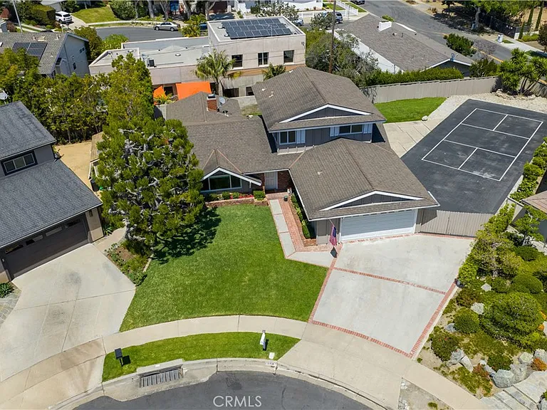 2336 La Linda Pl — Photo 21