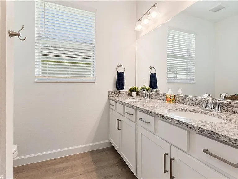 3524 Stormy Creek Ln — Photo 22