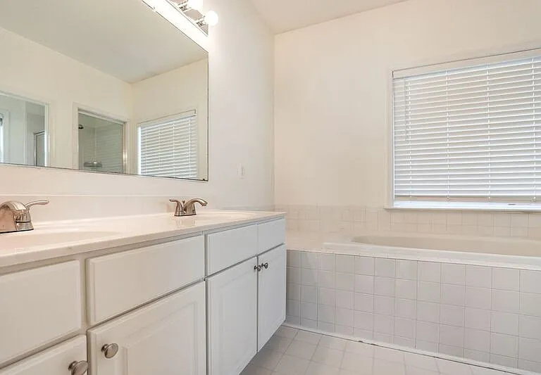 2408 Ruffin Dr — Photo 22