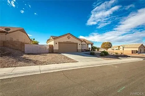 2 bed, 1301 sqft, $1,850 — Photo 2