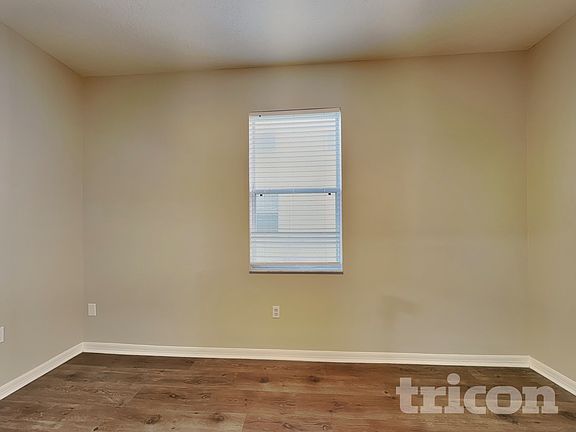 4th image of 19706 Timberbluff Dr